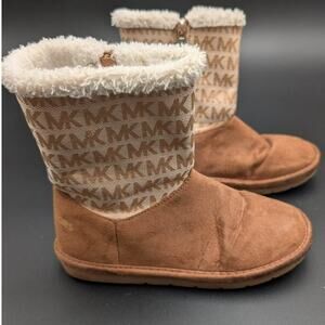 Michael Kors Boots Youth Girl 1 Tan MK Signature Logo Faux Fur Lined Ankle Zip